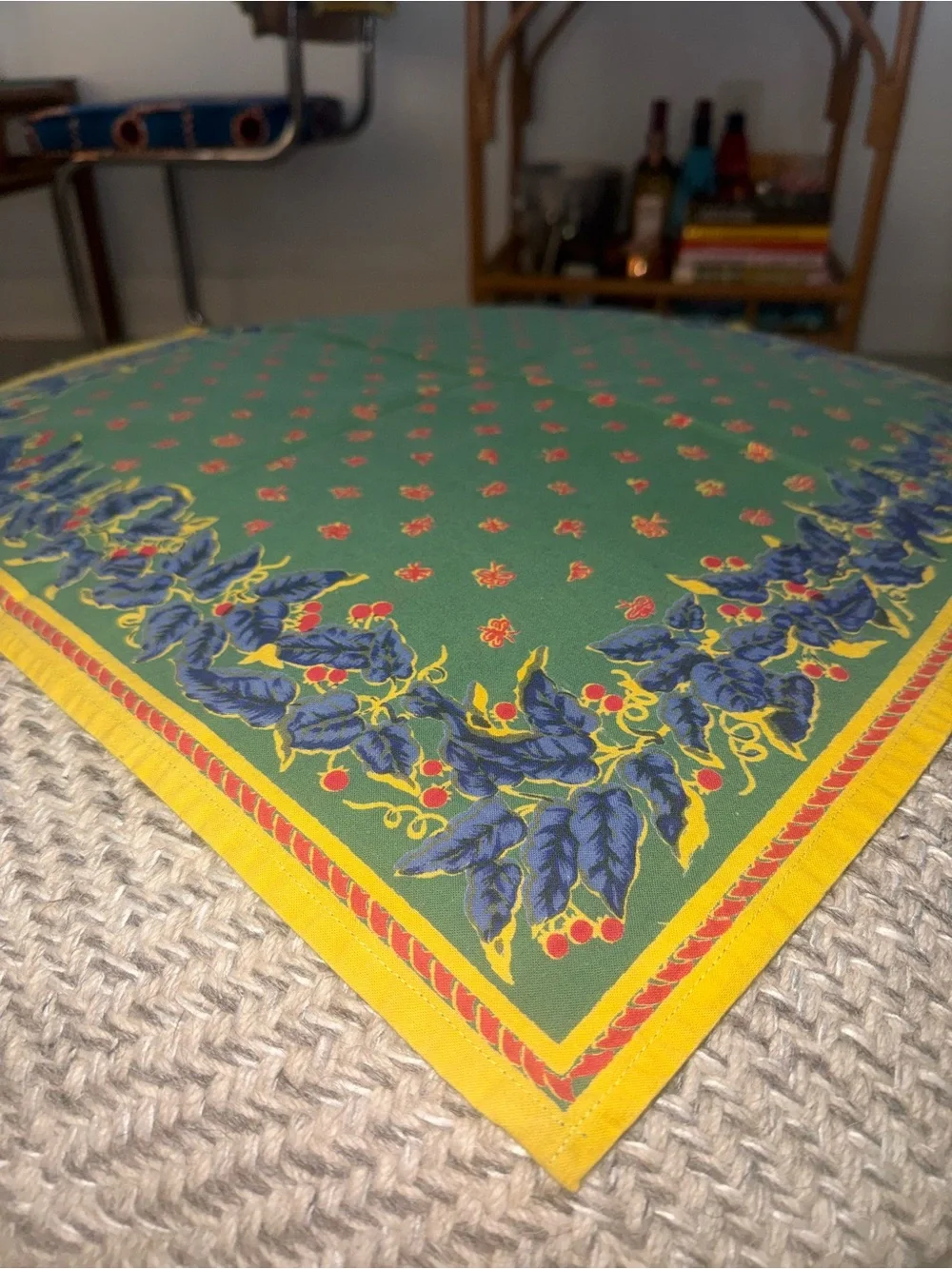 Set of 4 Green Floral French Country Square Cotton Table Napkins 19.5 Inches